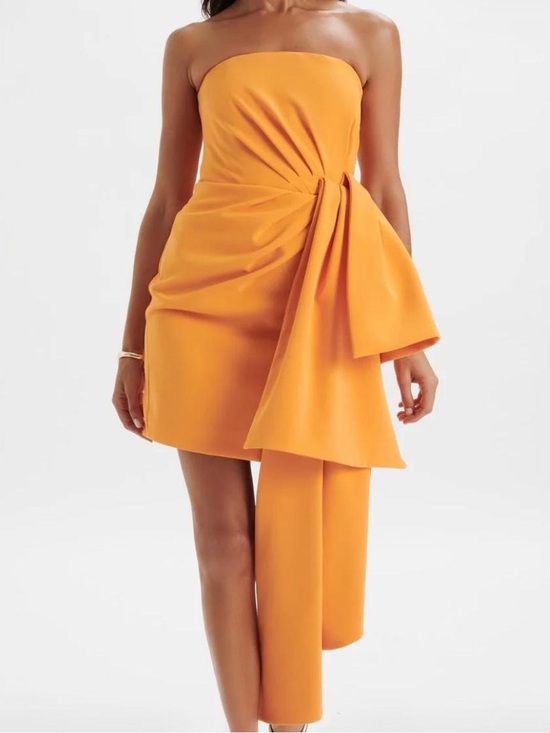 Lavish Alice Dresses & Skirts - Lavish Alice SHAKIRA Bandeau Half Bow Drape Midi Dress in Apricot 10